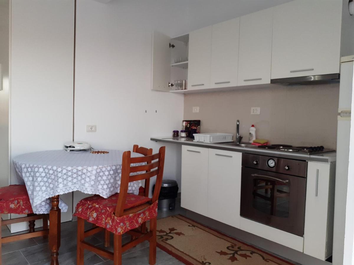 Luigi S Fairyview Apartment Sarandë 外观 照片