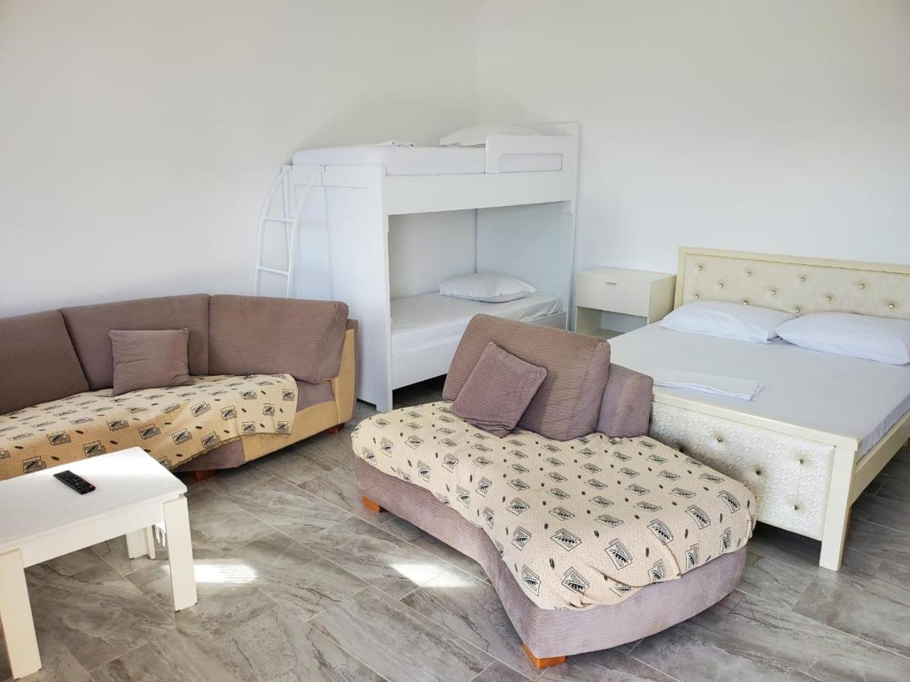 Luigi S Fairyview Apartment Sarandë 外观 照片