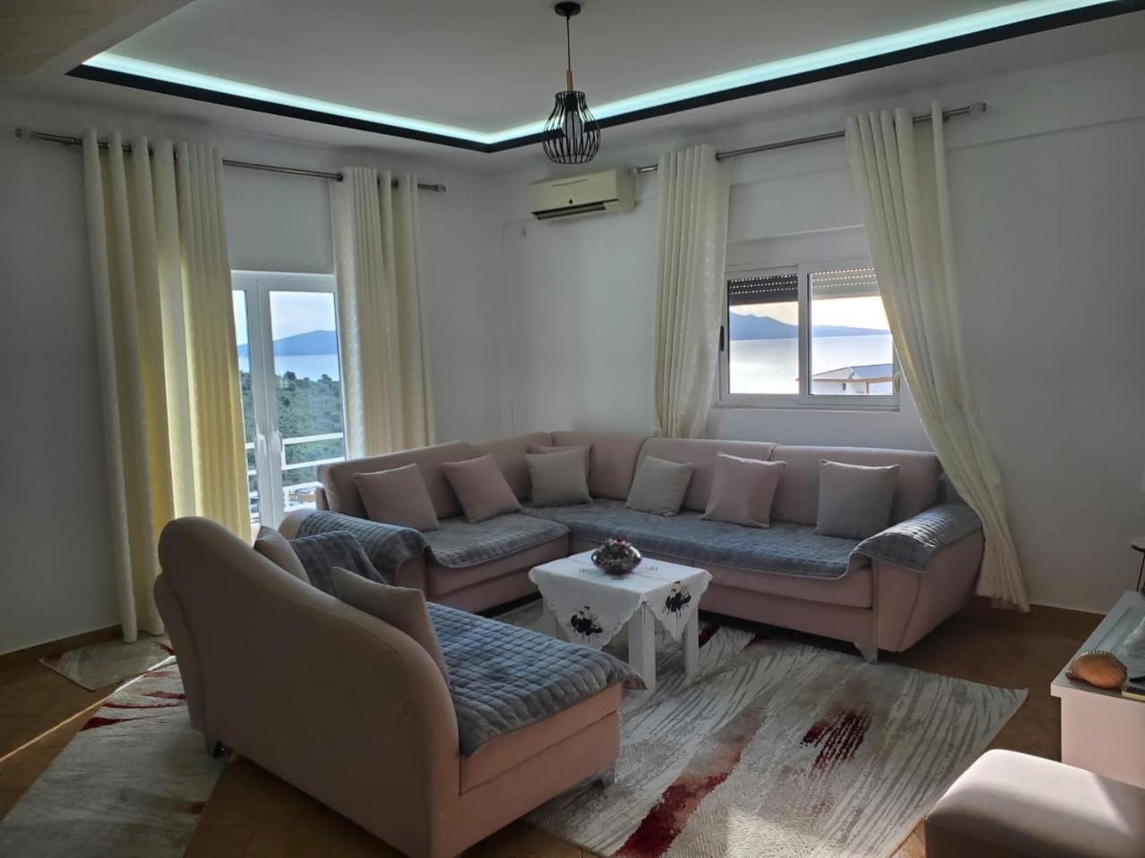 Luigi S Fairyview Apartment Sarandë 外观 照片