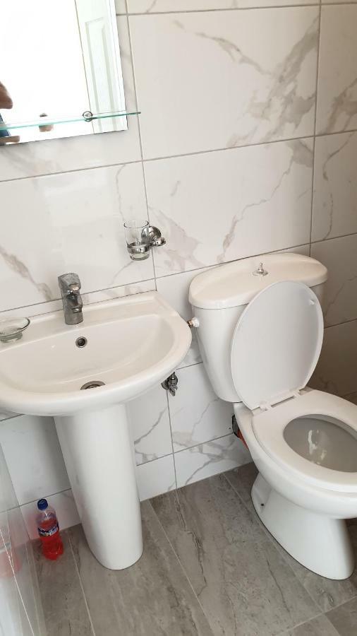 Luigi S Fairyview Apartment Sarandë 外观 照片
