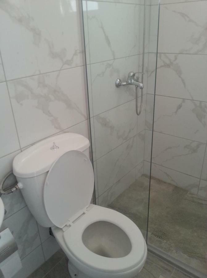 Luigi S Fairyview Apartment Sarandë 外观 照片